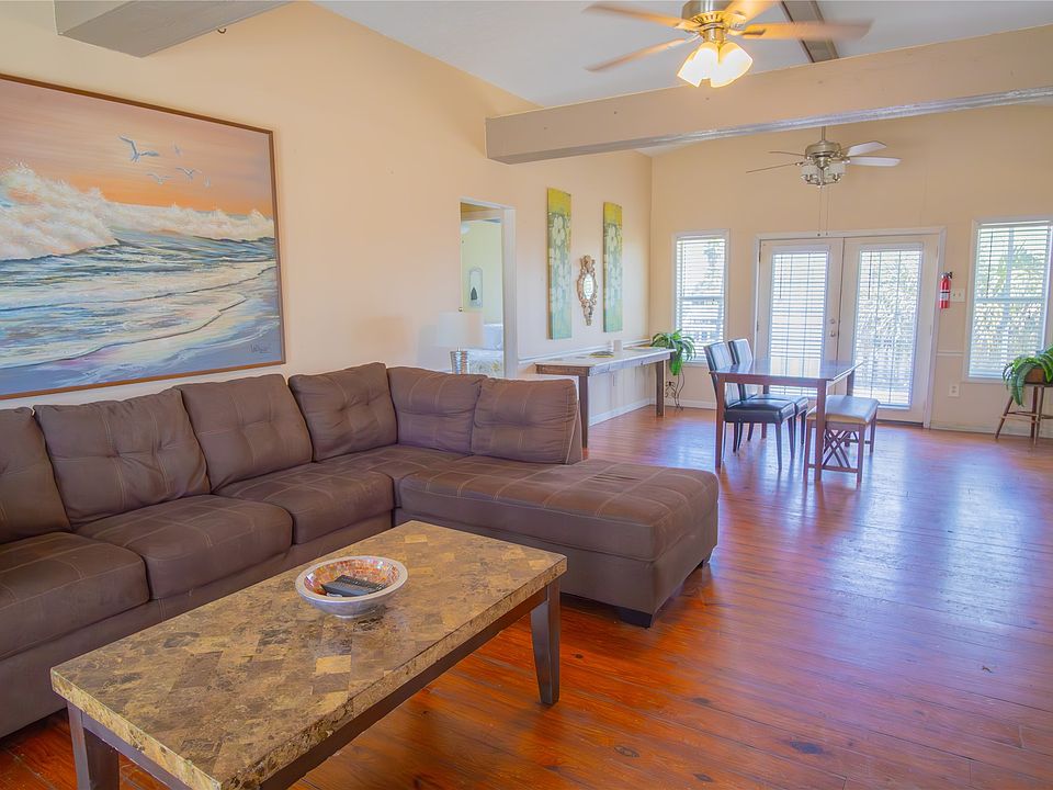 1st image of 3927 Mason Dr #3927