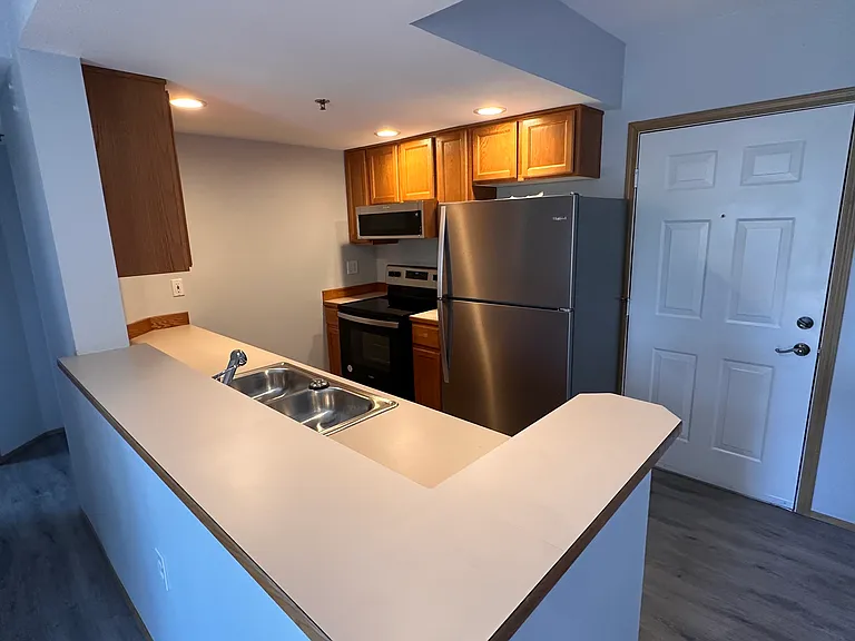 415 100th St SW #103 — Photo 3