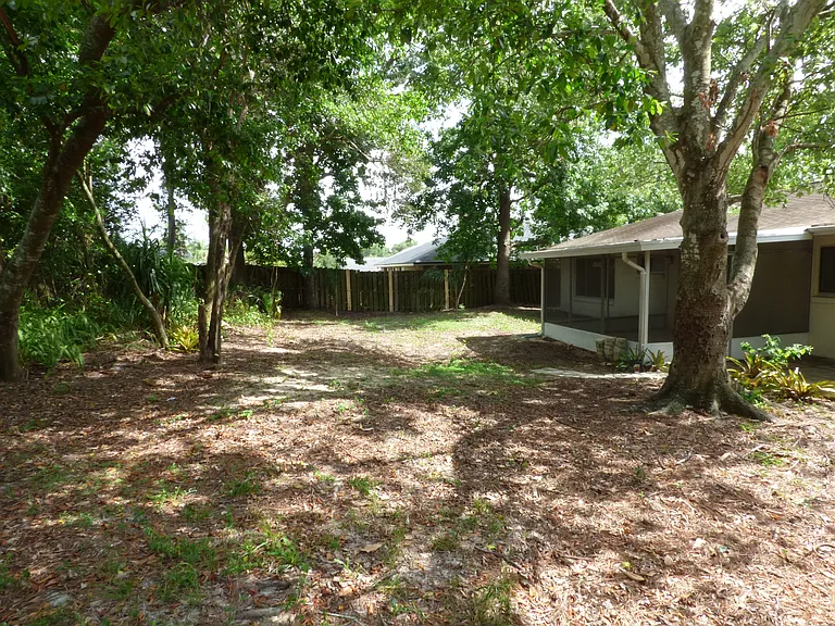 795 Sweetbrier Dr — Photo 8