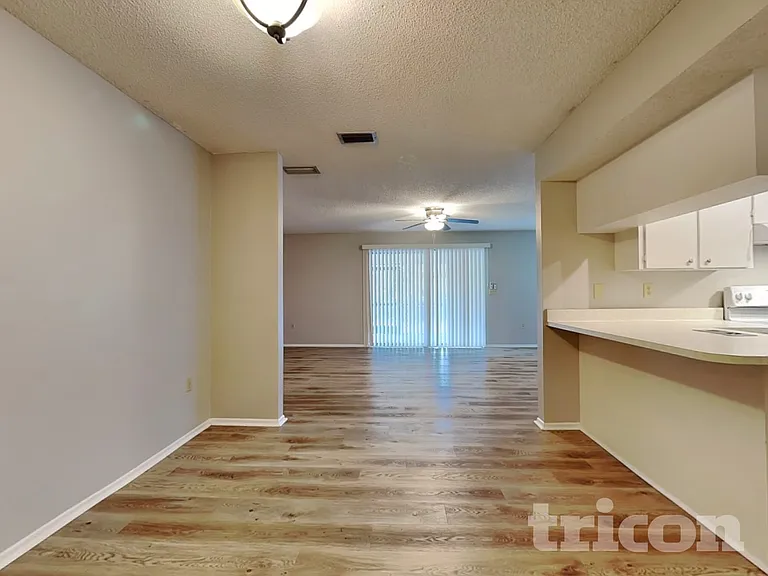 4918 Ithaca Ln — Photo 4