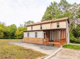 41 Barrington Dr, Pittsburgh, PA 15209