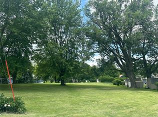 Laramie St, Colfax, IA 50054