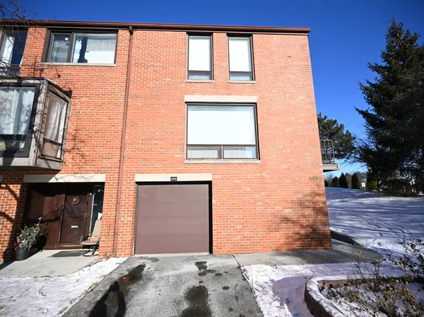 3958 Venice Ct Unit 13F, Glenview, IL 60025