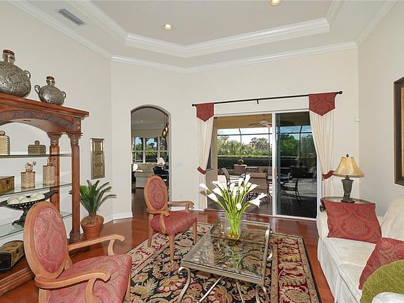 5th image of 102 Montelluna Dr