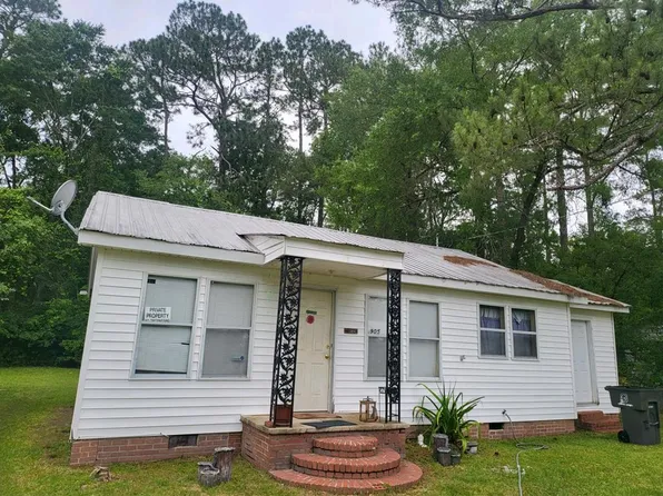 905 S Berrien St, Nashville, GA 31639