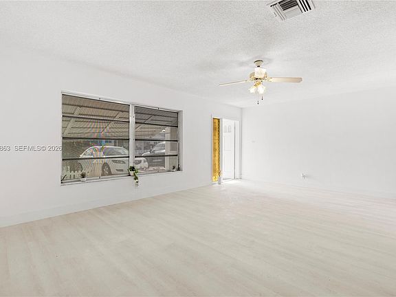 5th image of 5706 NW 81st Ave