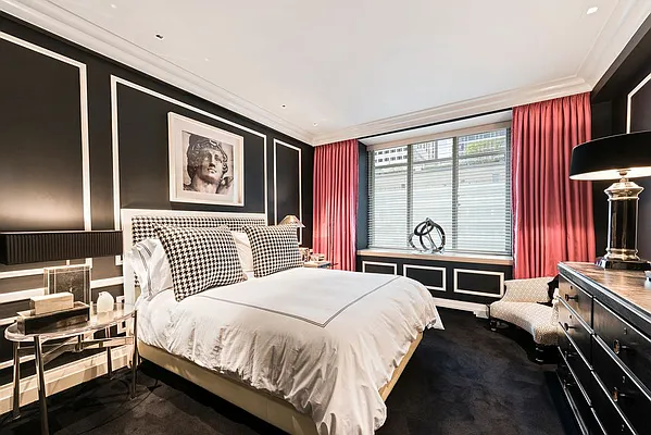 Sold by Nest Seekers International | media 7