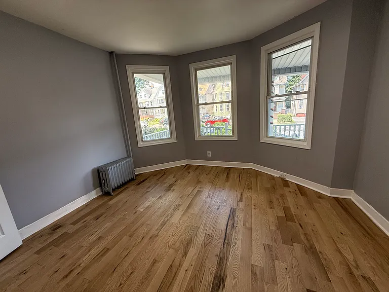 304 Glenwood Ave #1 — Photo 4