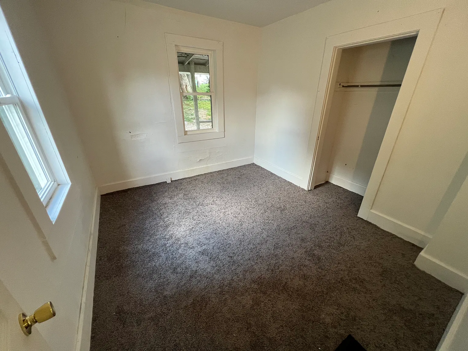 3 bed, $1,095 — Photo 4