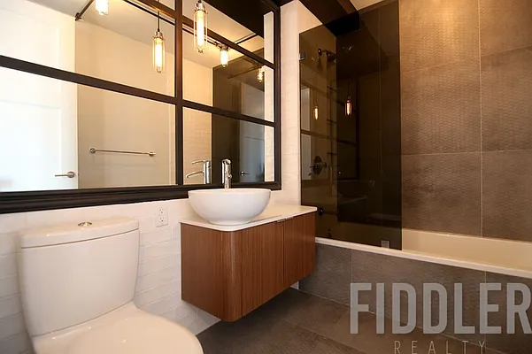 Rented by Fiddler Realty | media 88