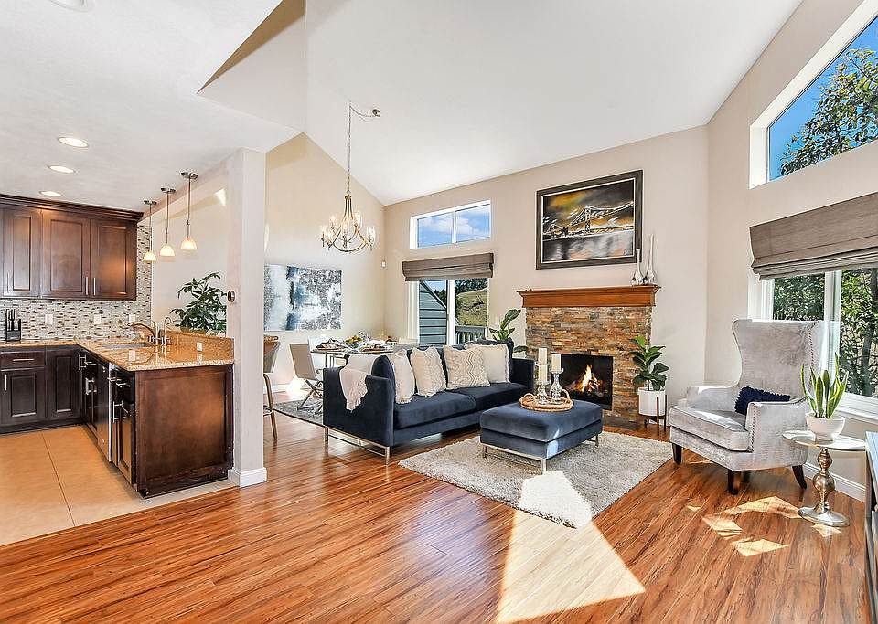 2nd image of 1737 Tice Valley Blvd