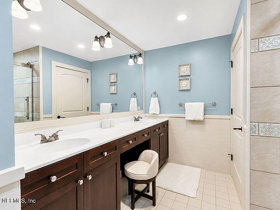 5th image of 955 REGISTRY Boulevard #103