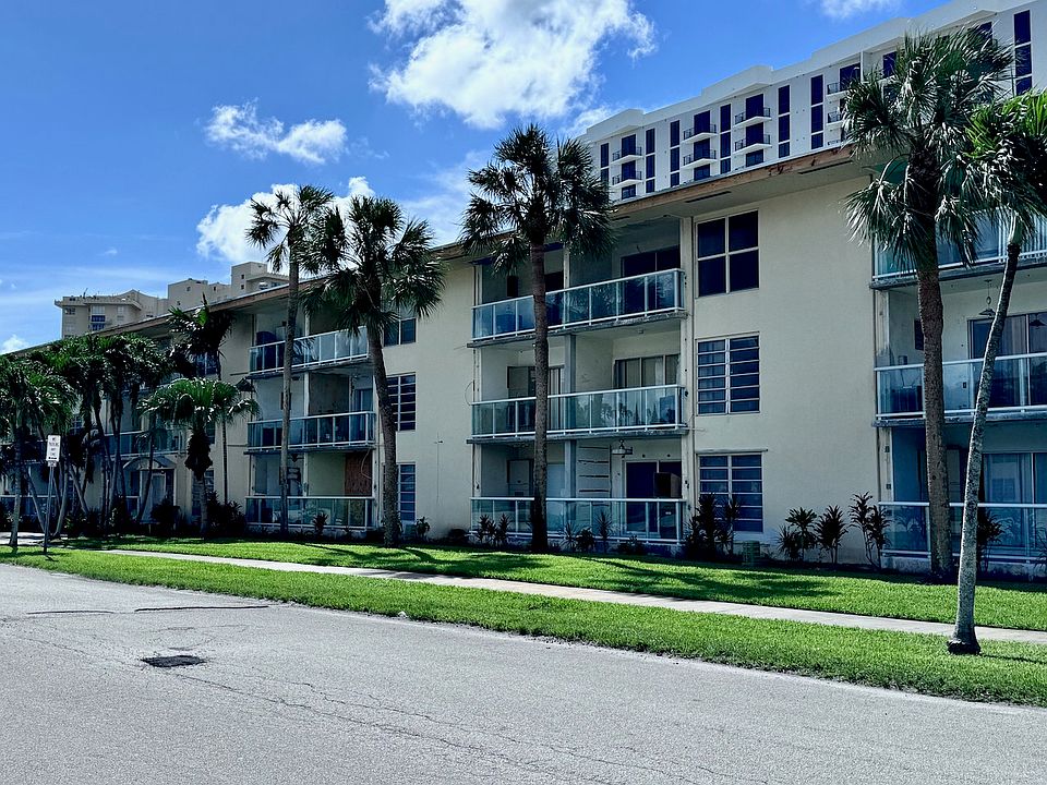 Lido Bay Lodge- 1600 NE 114th st -