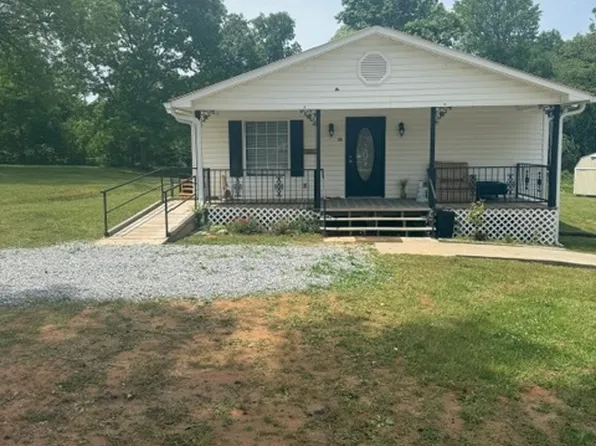 38 Campbell St, Cleveland, GA 30528