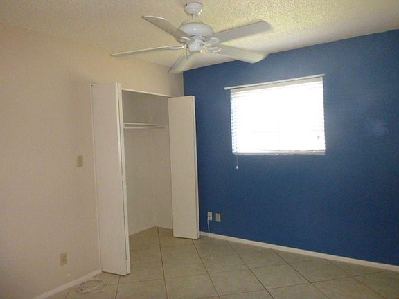 5th image of 541 N Hobson Plz
