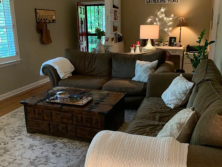 2646 Green Meadows Ln — Photo 7