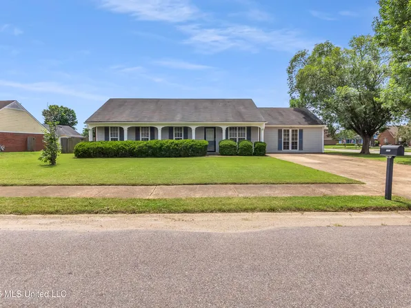 7364 Dunbarton Dr, Horn Lake, MS 38637
