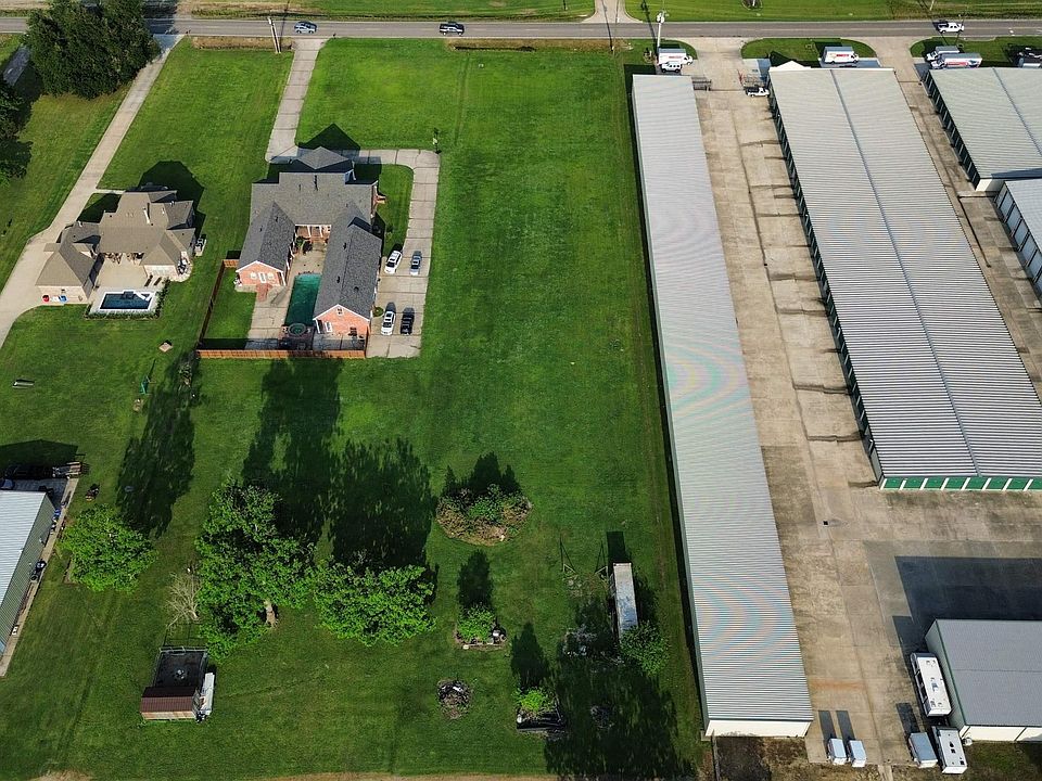 2nd image of 5071 Highway 44