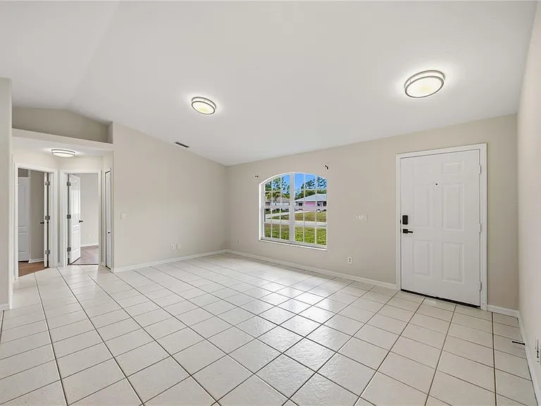 2260 Mistleto Ln — Photo 5