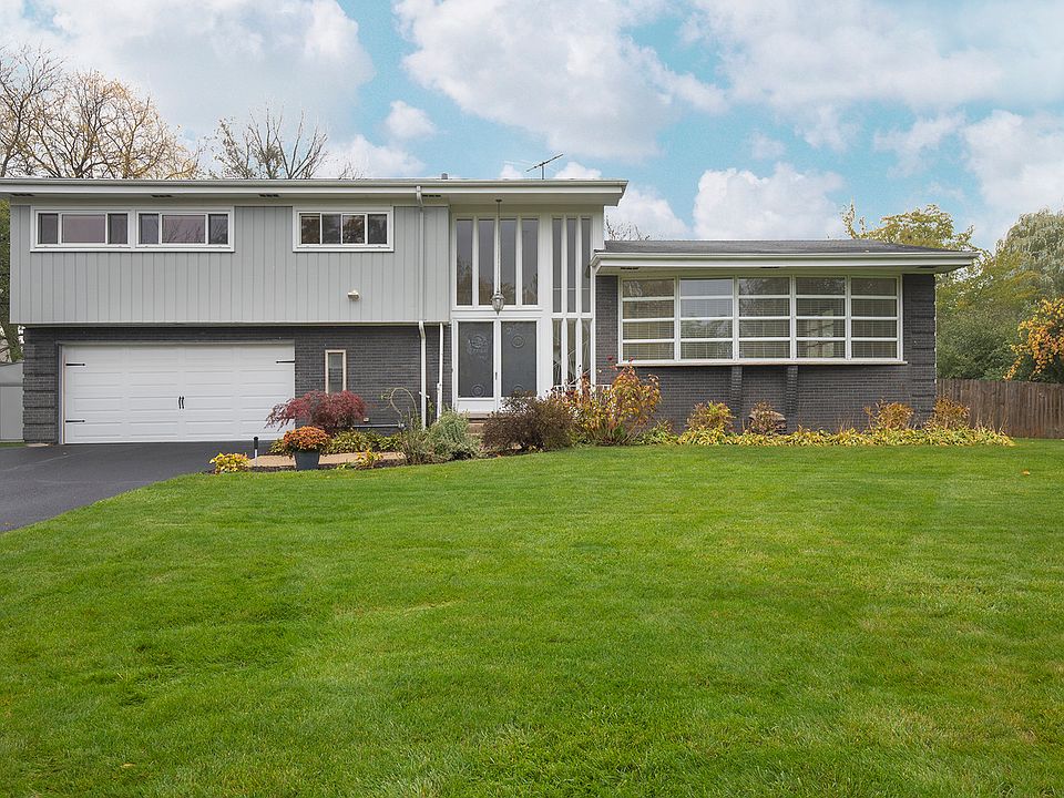 1st image of 1424 Kenilworth Ln