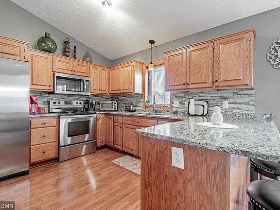 3rd image of 2747 88th Ln NE