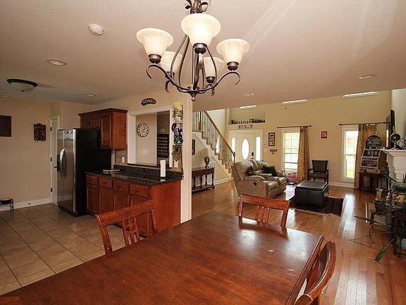 4th image of 1723 Cabana Dr