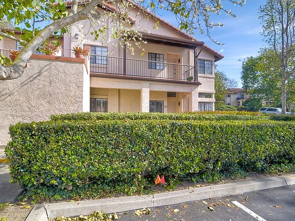 3rd image of 3505 Somerset Way