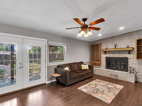 5th image of 1608 W D Ave