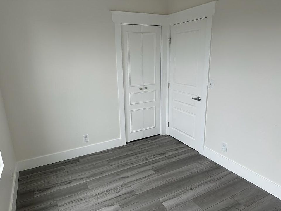 1st image of 221 Ocean St #A