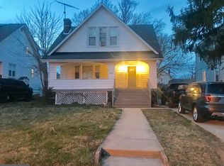 3802 Barrington Rd, Baltimore, MD 21215
