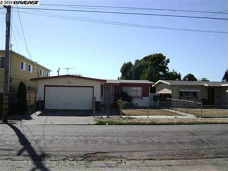 1st image of 239 S 22nd St