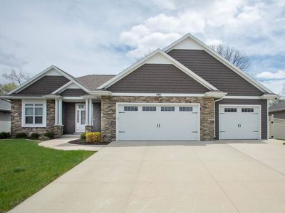 7760 Altmeyer Dr, De Pere, WI, 54115