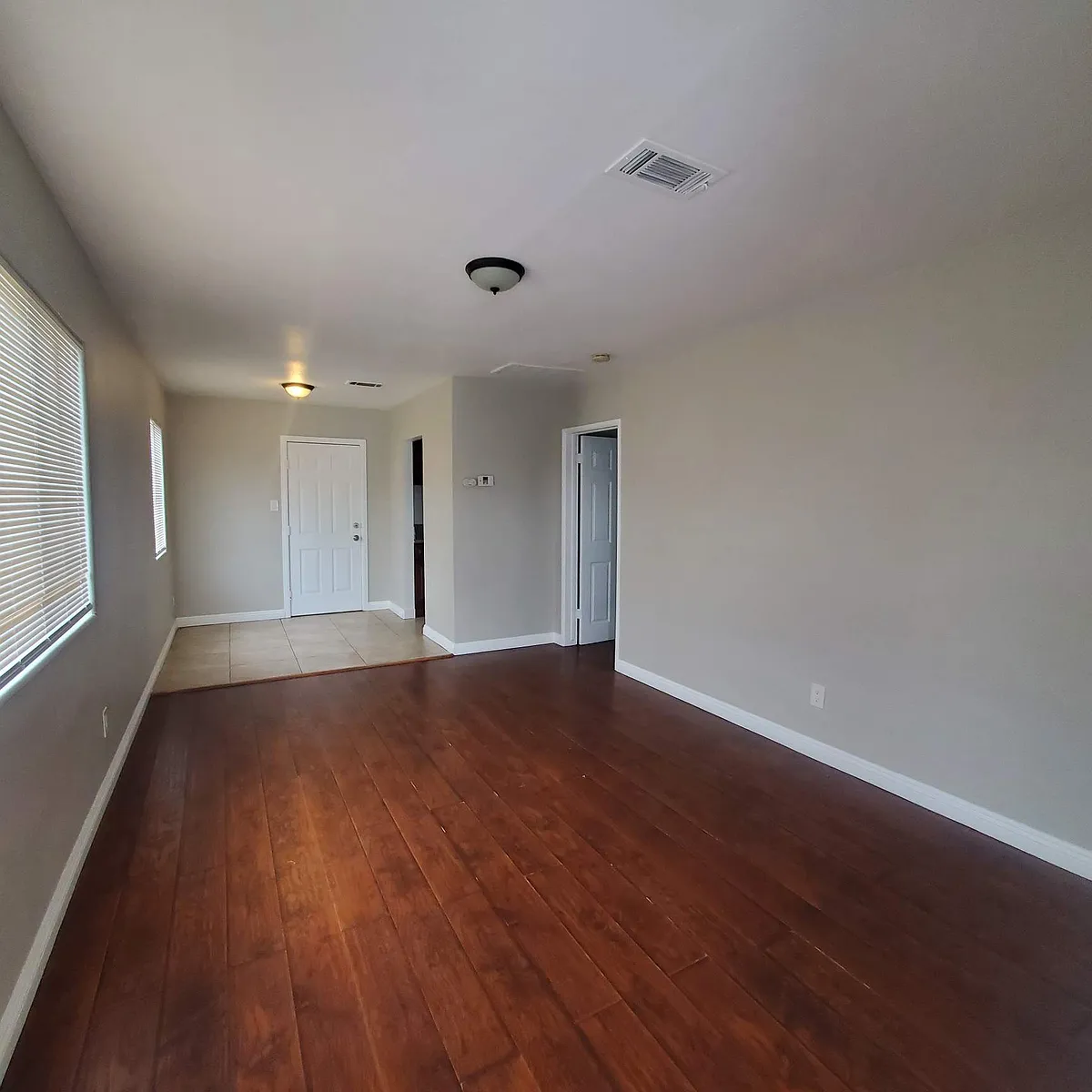 Building Photo - 25184 Pacific St #1