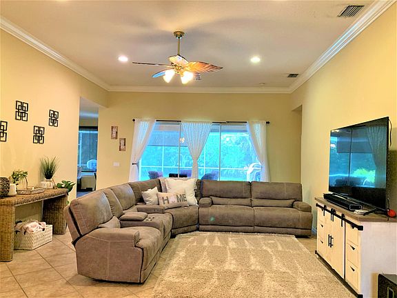 4th image of 6262 Sturbridge Ct