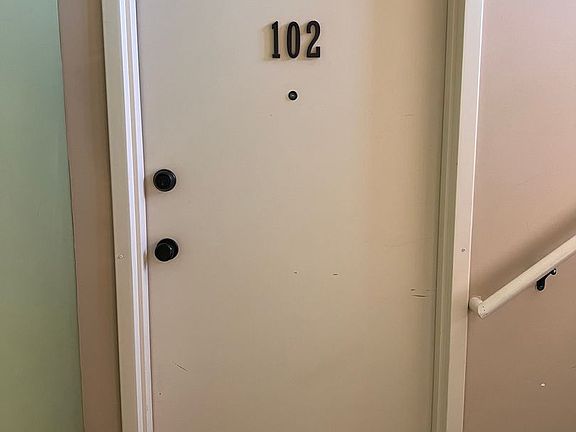 3rd image of 3007 Jackson St