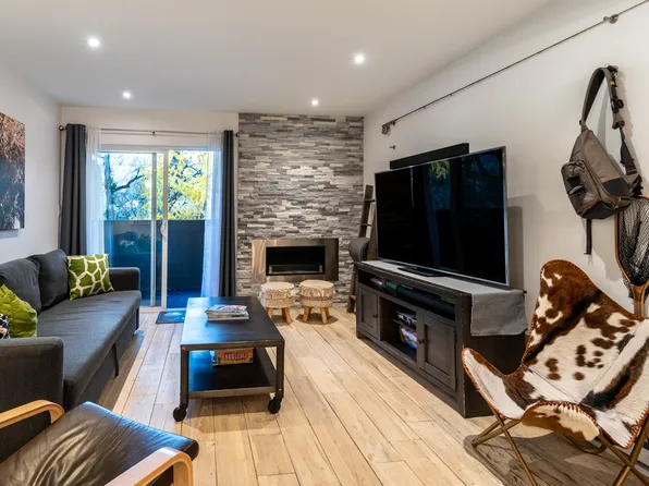 1061 W Beaver Creek Blvd APT J202, Avon, CO 81620