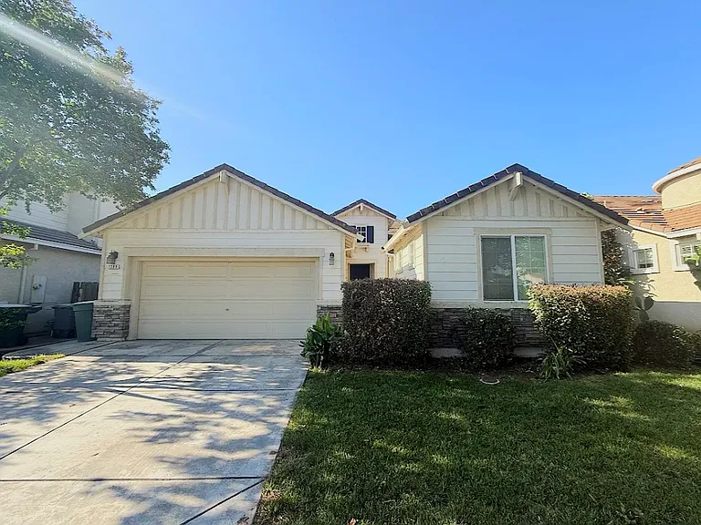 1288 Wildcat Dr — Photo 1