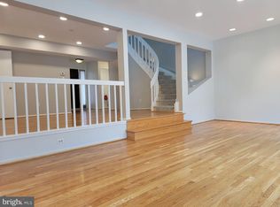 7722 Whiterim Ter, Potomac, MD 20854