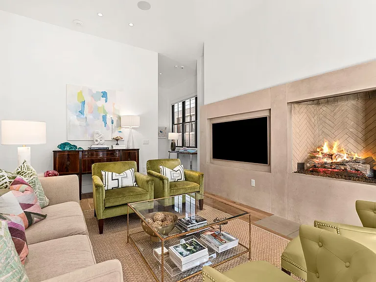 615 Harthan St — Photo 8