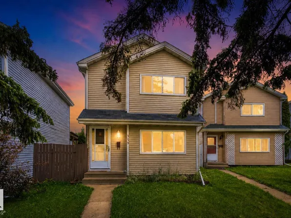 359 Kirkpatrick Cres NW, Edmonton, AB T6L 5C9