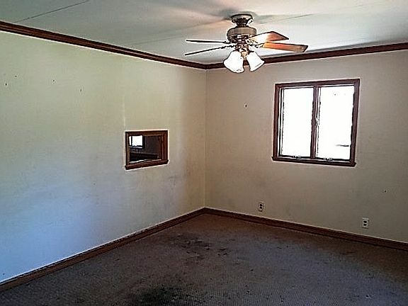 3rd image of 616 Soper Ave