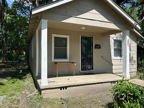 1507 Rondo St #1 Photo 1