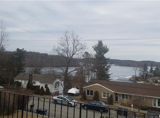 29 Senior Ave, Mahopac, NY 10541