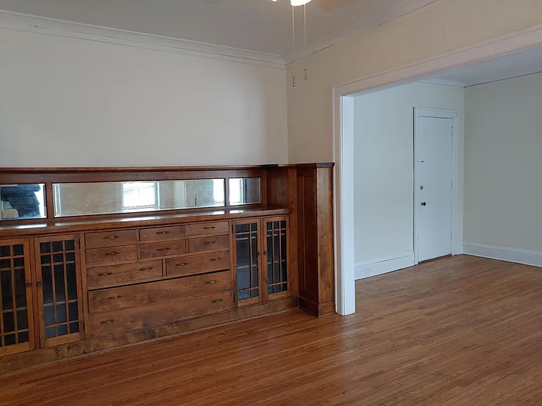 1619 Lagoon Ave — Photo 3
