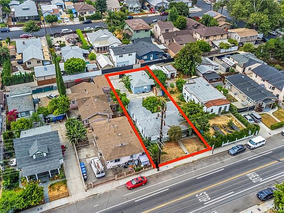 5th image of 1346 Yosemite Dr