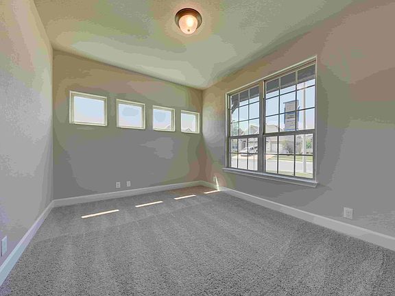 Front Gate at Fair Oaks Ranch - Procaccino Interior Image 2
