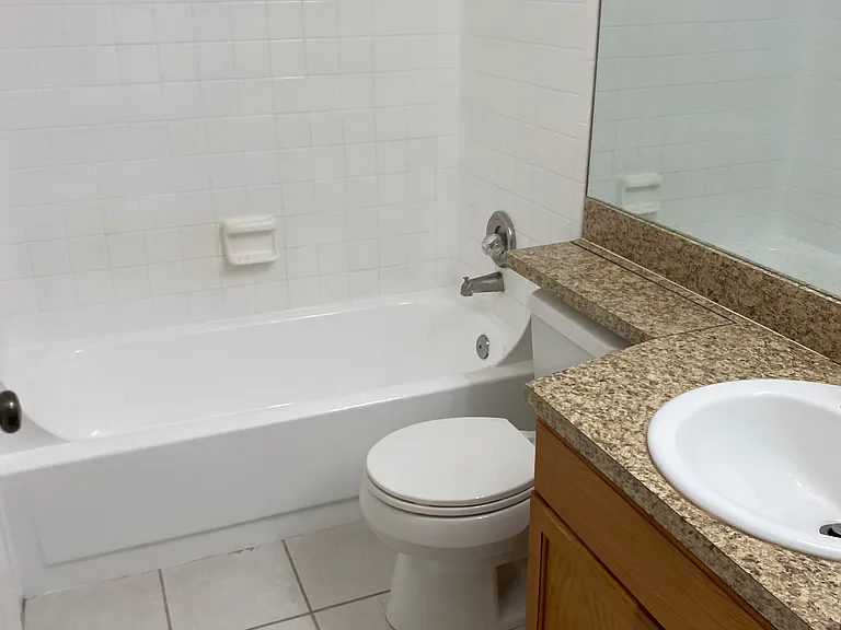 308 S Gomez Ave #C — Photo 17
