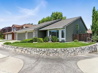 1415 Quail Walk Dr, Gilroy, CA 95020