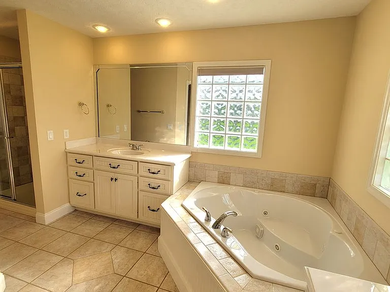 103 Parkview Ln — Photo 37