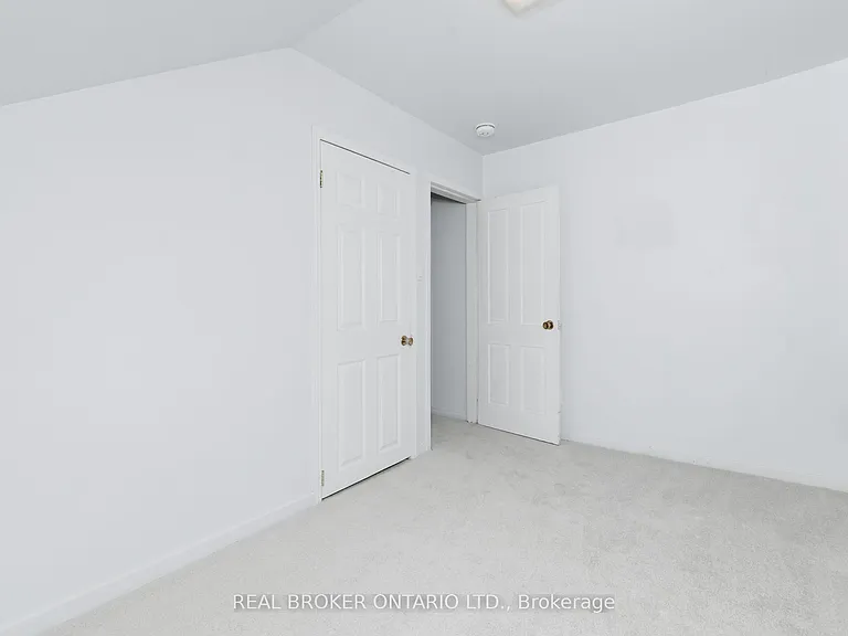 33 Victoria St — Photo 31